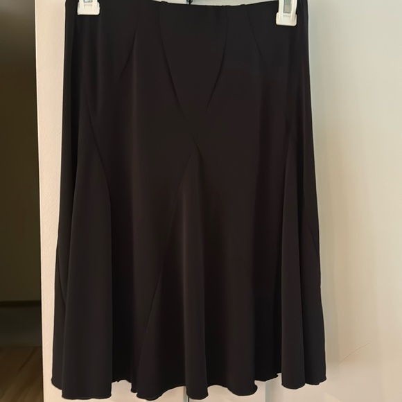 Black skirt - iz by Amy Byer - Picture 1 of 1